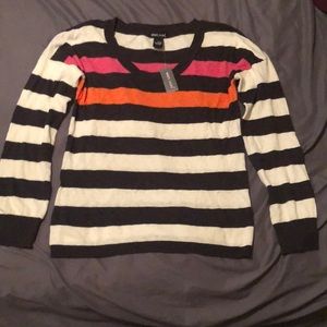 Wet Seal lightweight Sweater sz L NWT